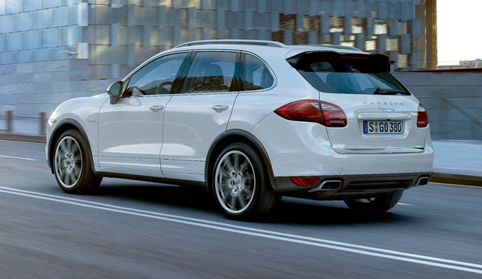 Porsche predstavio osvježeni Cayenne