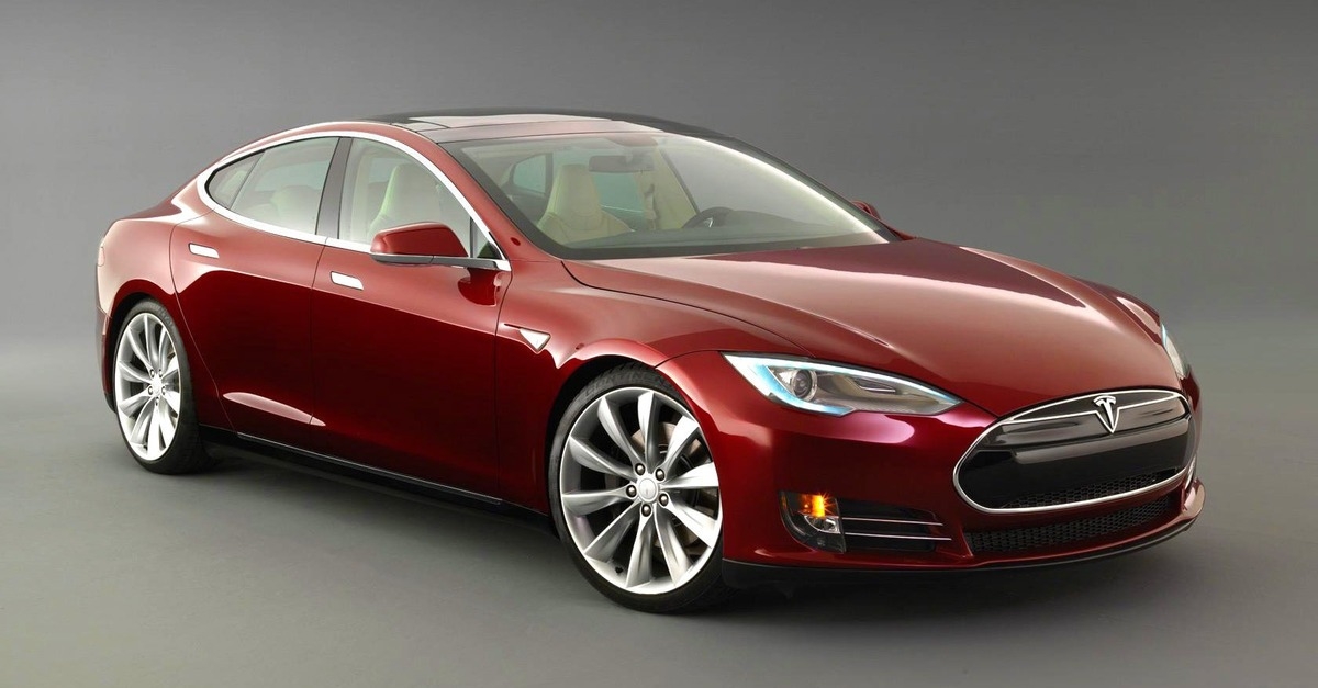Teslin auto vozi umjesto vas?!
