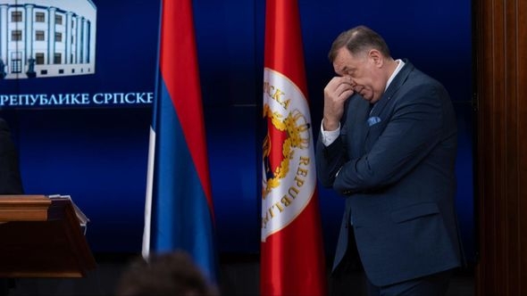 Udaranje po glavi