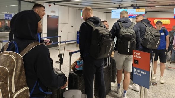 Zmajevi otputovali na Kipar: Ovo je 12 igrača koji će pokušati obradovati naciju