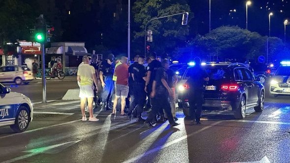 Filmska potjera u Podgorici: Policija zaustavila bjegunca tako što je vozilom udarila u njegov auto