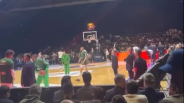 Video / Spektakl u Zetri: Dubai uz veliku podršku navijača dočekuje Panatinaikos