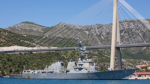 U Dubrovnik stigao američki ratni brod koji je učestovao u napadima na Iran: Milanović poručio da je to protivustavno