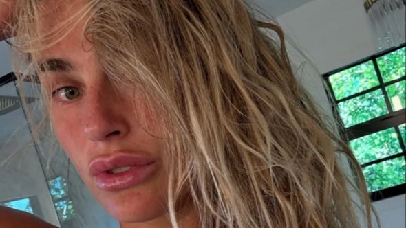 Arina Sabalenka objavila najizazovniju fotku do sada: Bez ičega na sebi, fanovi u transu