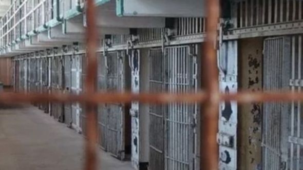 Njemačka neonacistkinja uprkos promjeni spola smještena u muški zatvor
