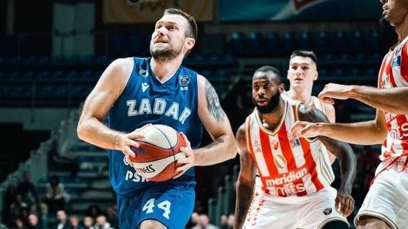 Crvena zvezda nastavila da niže poraze: Bolji od njih i slabašni Zadar, navijači traže odlazak uprave