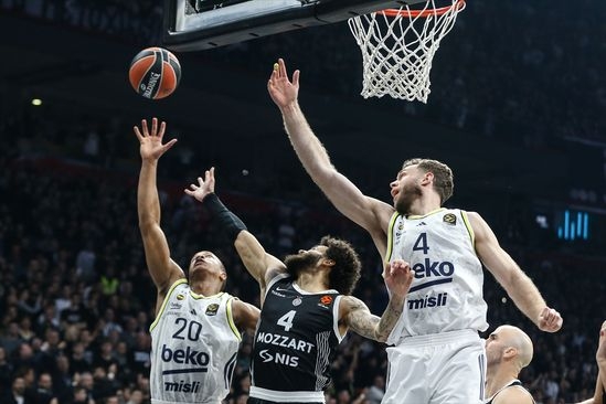 Košarkaši Fenerbahčea slavili u Beogradu protiv Partizana