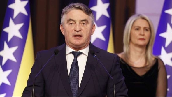 Komšićev primitivizam