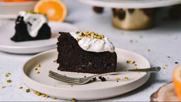 Čokoladna torta s narandžom: Dobitna kombinacija za pravi užitak