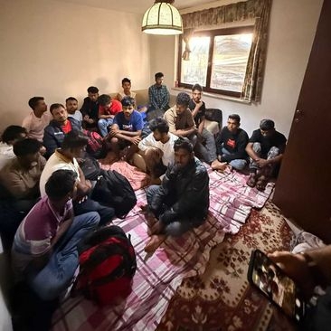 Služba za poslove sa strancima BiH: Na Ilidži otkrivena 42 ilegalna migranta, lociran i “divlji hotel”