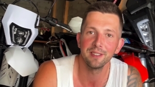 Video / Bosanac u Švicarskoj traži djevojku preko Instagrama: "Da me mama pusti na miru"