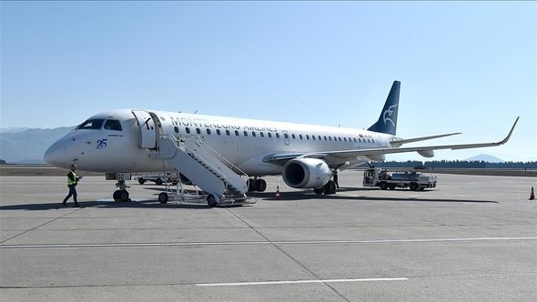 Evakuacioni avion iz Dubaija s putnicima iz regije sletio u Tivat