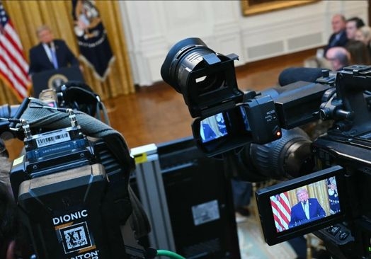 Medijski raskol oko Trampovog govora: Zašto su najveće TV kuće odbile direktan prijenos uprkos pritiscima Bijele kuće