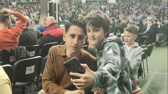 Luka Menalo se pojavio u Zetri i ispoštovao fanove 