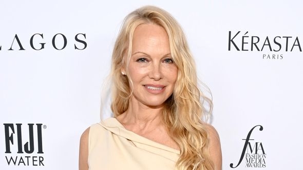 Pamela Anderson na meti kritika zbog svog novog izgleda