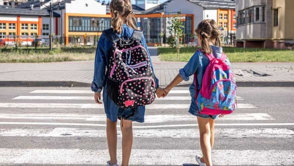 Stanje na putevima / Apelujemo na vozače da povećaju oprez u zonama škola 