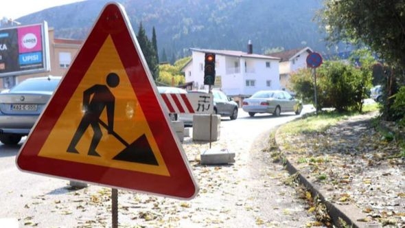 Stanje na putevima: Sanacije na više dionica