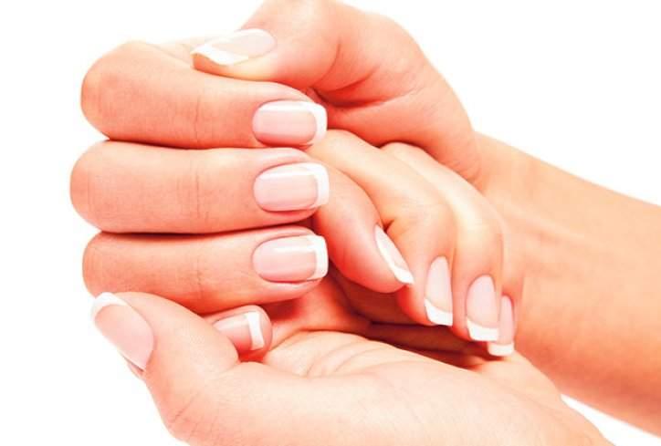 Lijepi i bez laka: Savjeti za uređene i zdrave nokte