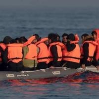 Britanska obalska straža spasila oko 80 migranata koji su pokušavali preći iz Francuske
