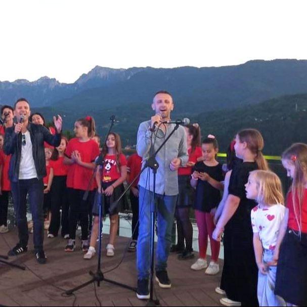 Koncert "Za tvojih šestočetrdesetdvije" u Parku Vrtaljica: Kulturna udruženja i muzičari iz Konjica čestitali Dan grada